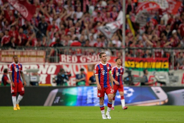  汉诺威96主场气势如虹，德甲魔鬼主场名副其实  